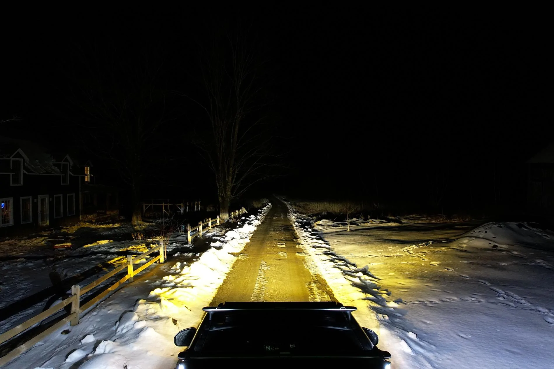 Rivian R1T R1S Amber Grill Lights Rivian Forward Low+Fog