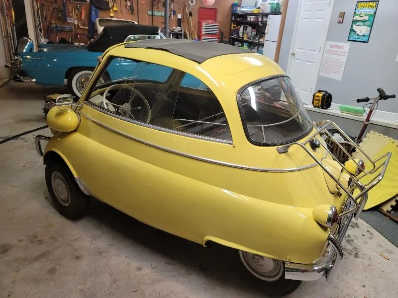 Rivian R1T R1S Isetta Throwback EV 20210304_184801