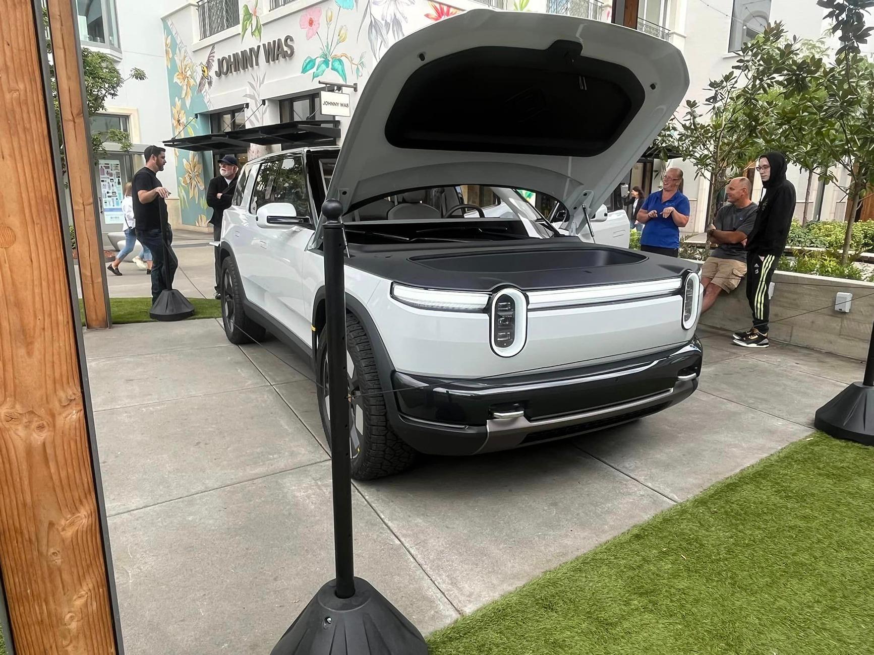 Rivian R1T R1S R2 & R3 Photos @ Portland Event 2026 Rivian R2 2