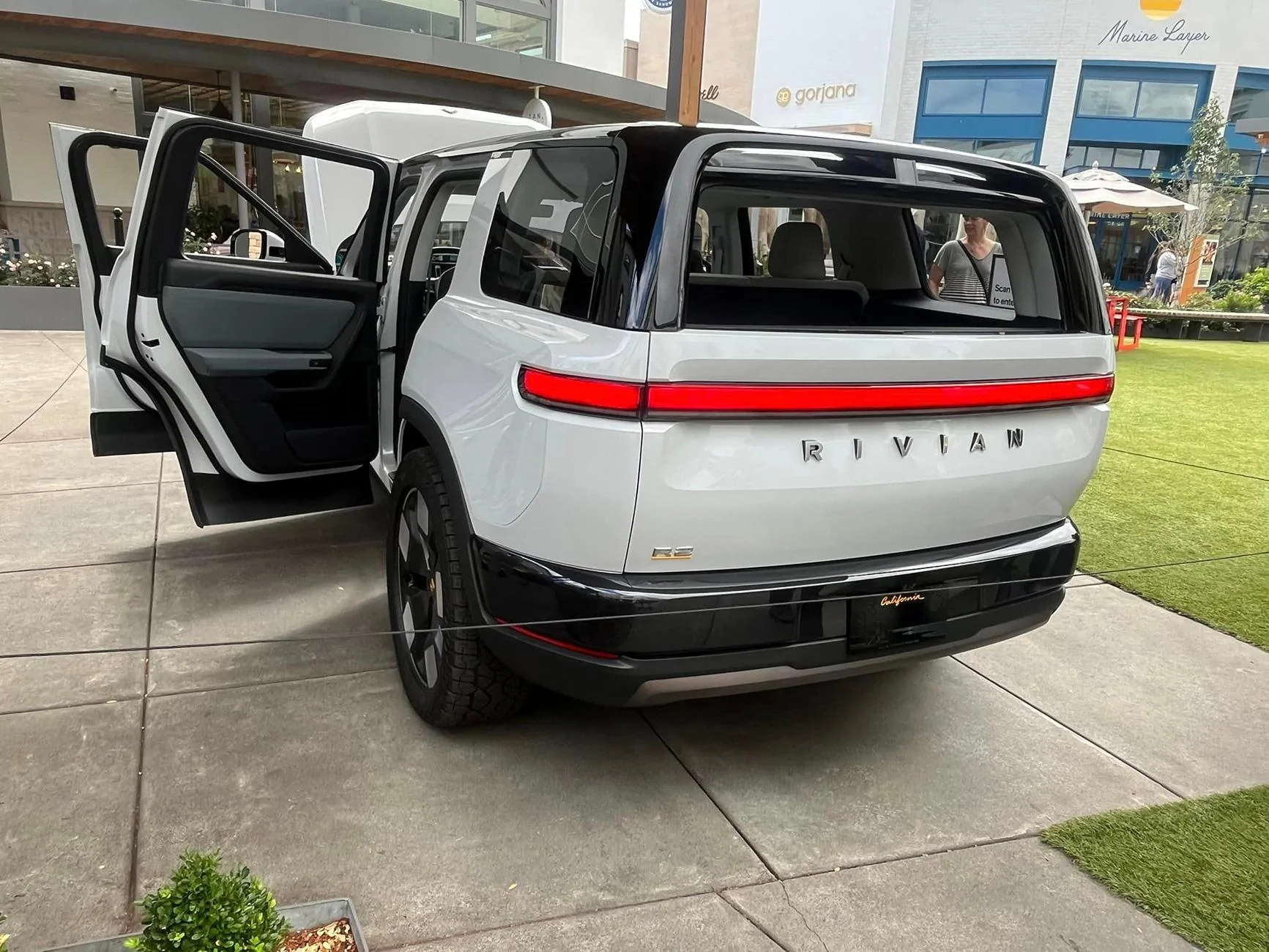 Rivian R1T R1S R2 & R3 Photos @ Portland Event 2026 Rivian R2 4