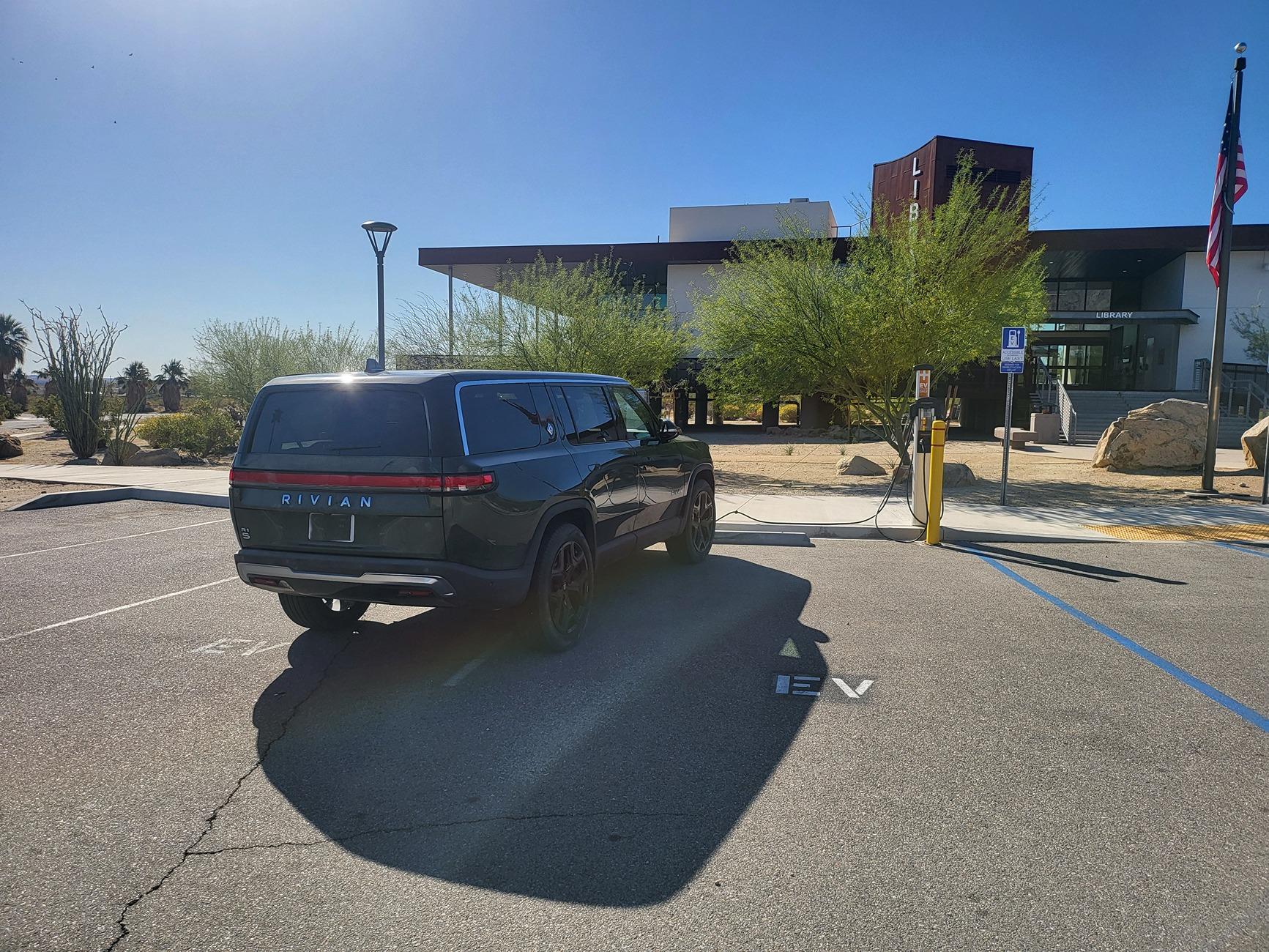 Rivian R1T R1S Possibly the most expensive charging session ever 1000023409