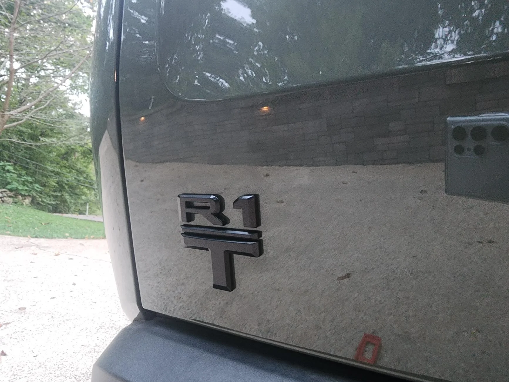 Rivian R1T R1S Chrome or Blackout Emblems - from which vendor would you recommend? 20240915_192738