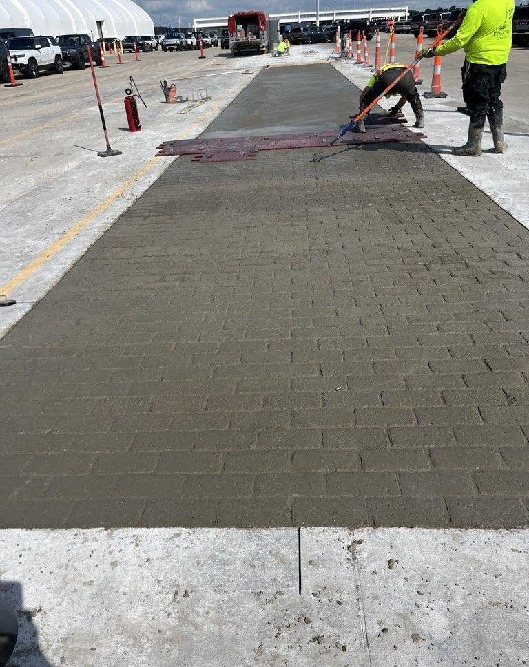 Rivian R1T R1S Normal, IL plant adding BSR track to improve quality IMG_3102