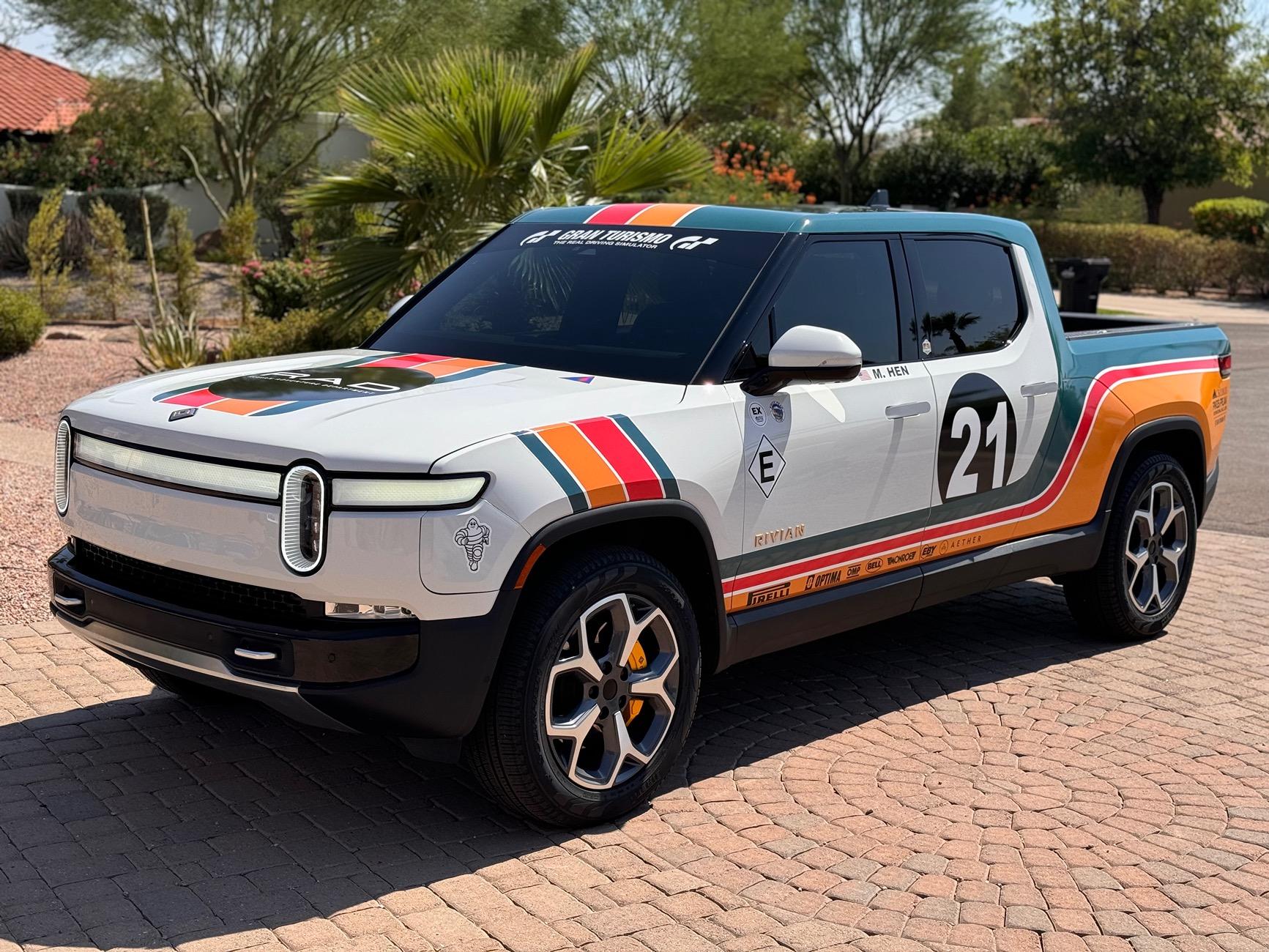 Rivian R1T R1S 2022 Custom Wrapped R1T R.A.D Edition $57,000 IMG_1536
