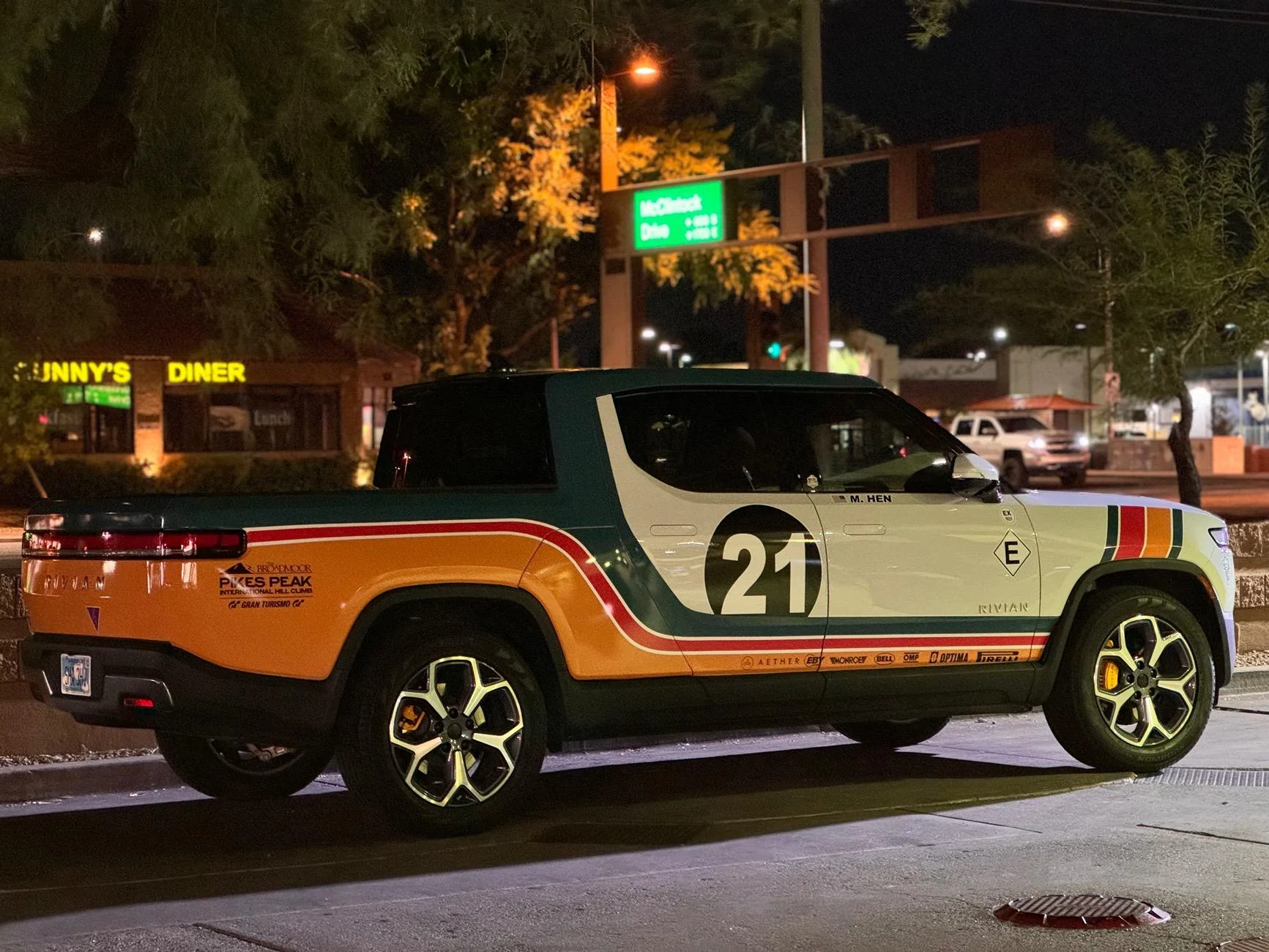 Rivian R1T R1S 2022 Custom Wrapped R1T R.A.D Edition $57,000 IMG_1570