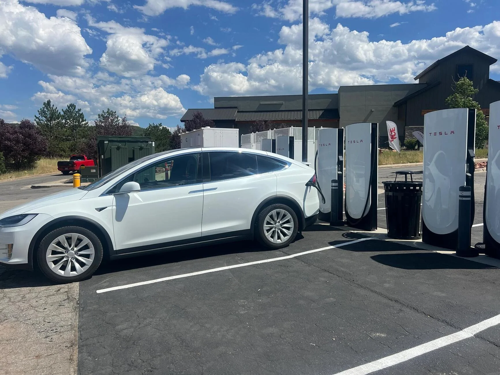 Rivian R1T R1S RAN Fast Charging Station Coming Soon to Park City, Utah! 1726705256057-tv