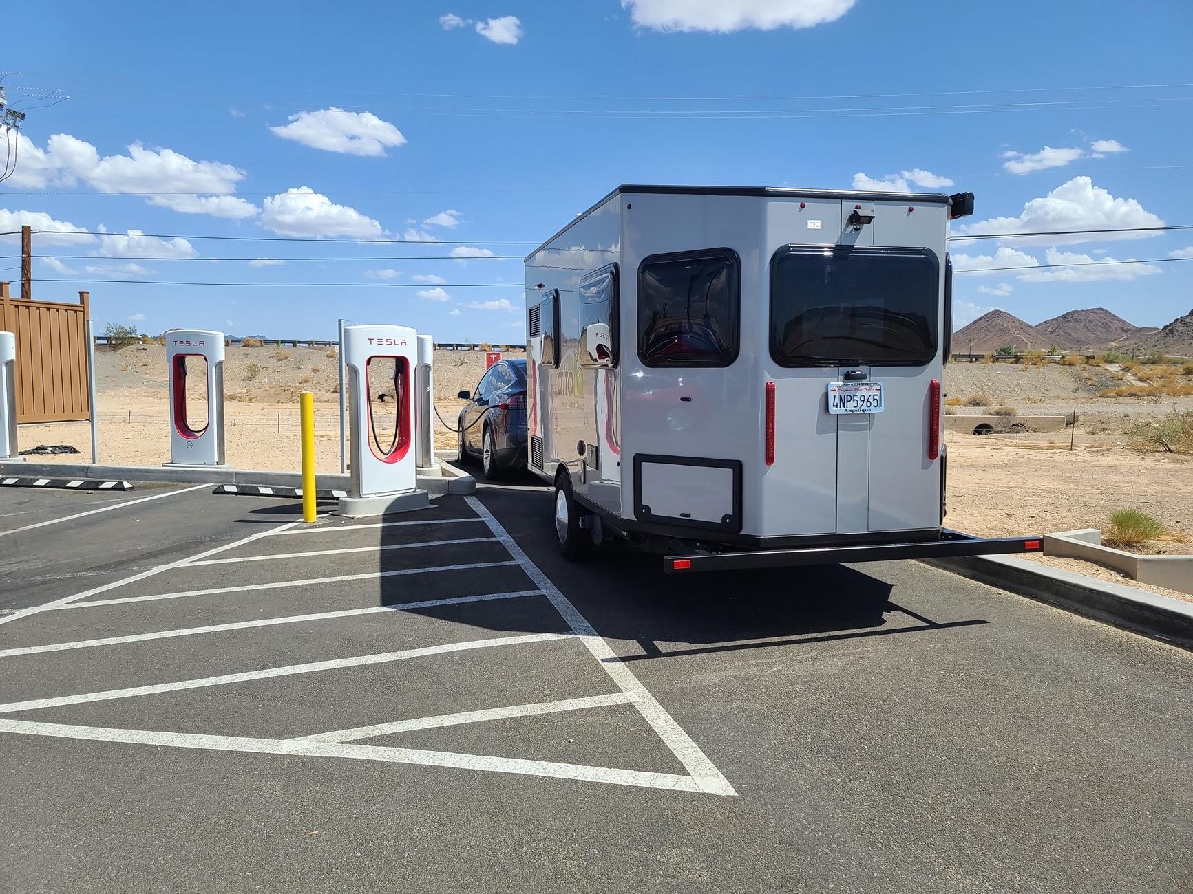 Rivian R1T R1S Towing stats: 3650 miles, total miles just under 4400 miles (2023 R1T DM Max pack w/ 2020 Airstream Basecamp 16X) 20220630_145505_Original