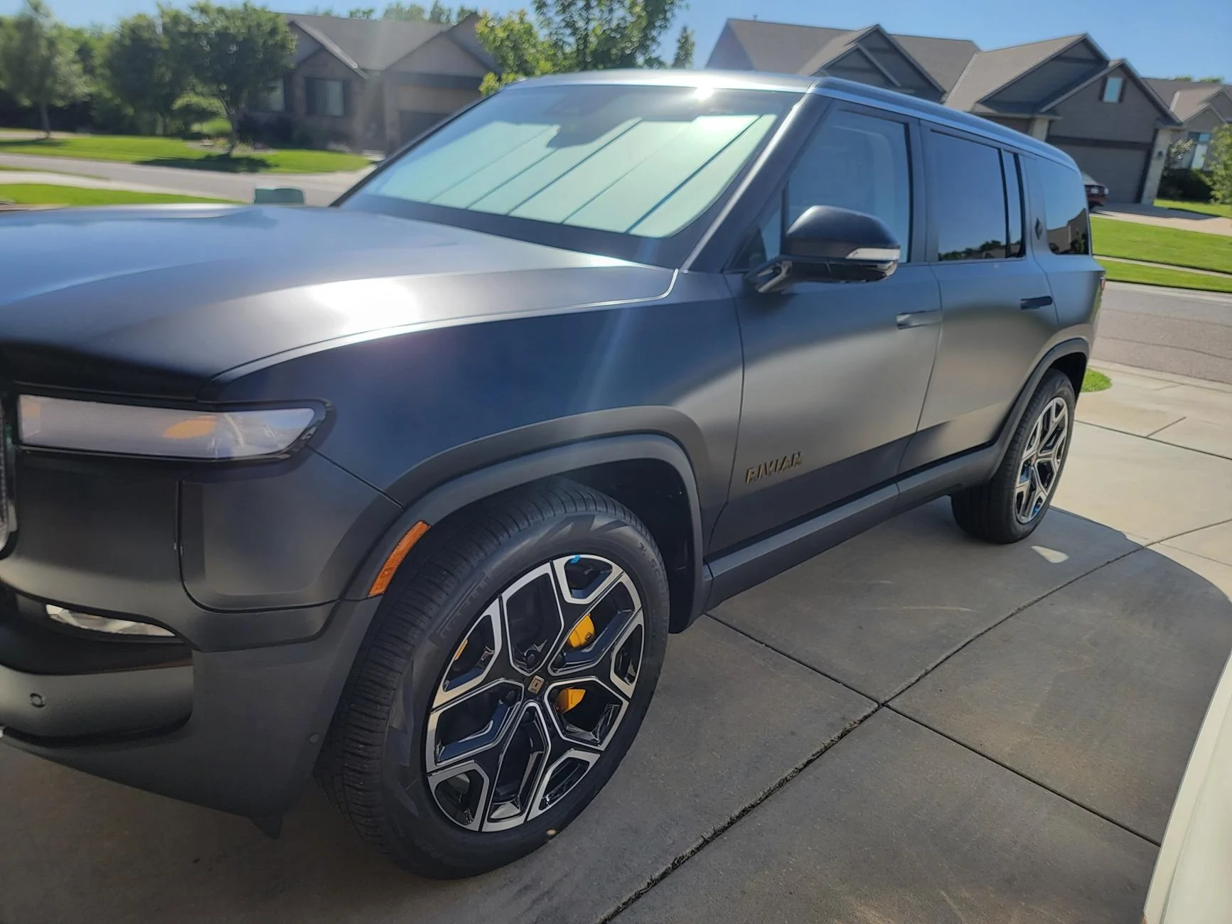 Rivian R1T R1S Stealth PPF for Midnight - Two Tone or Full Stealth? 20240524_164325