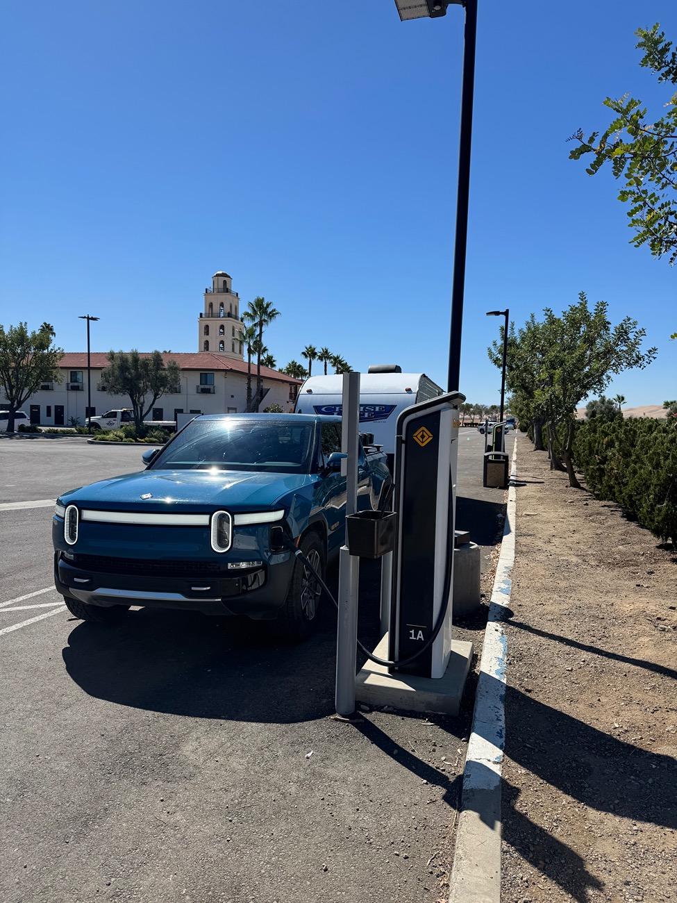 Rivian R1T R1S 1,500 Mile towing roadtrip, detailed writeup. Luck was on our side! IMG_6309