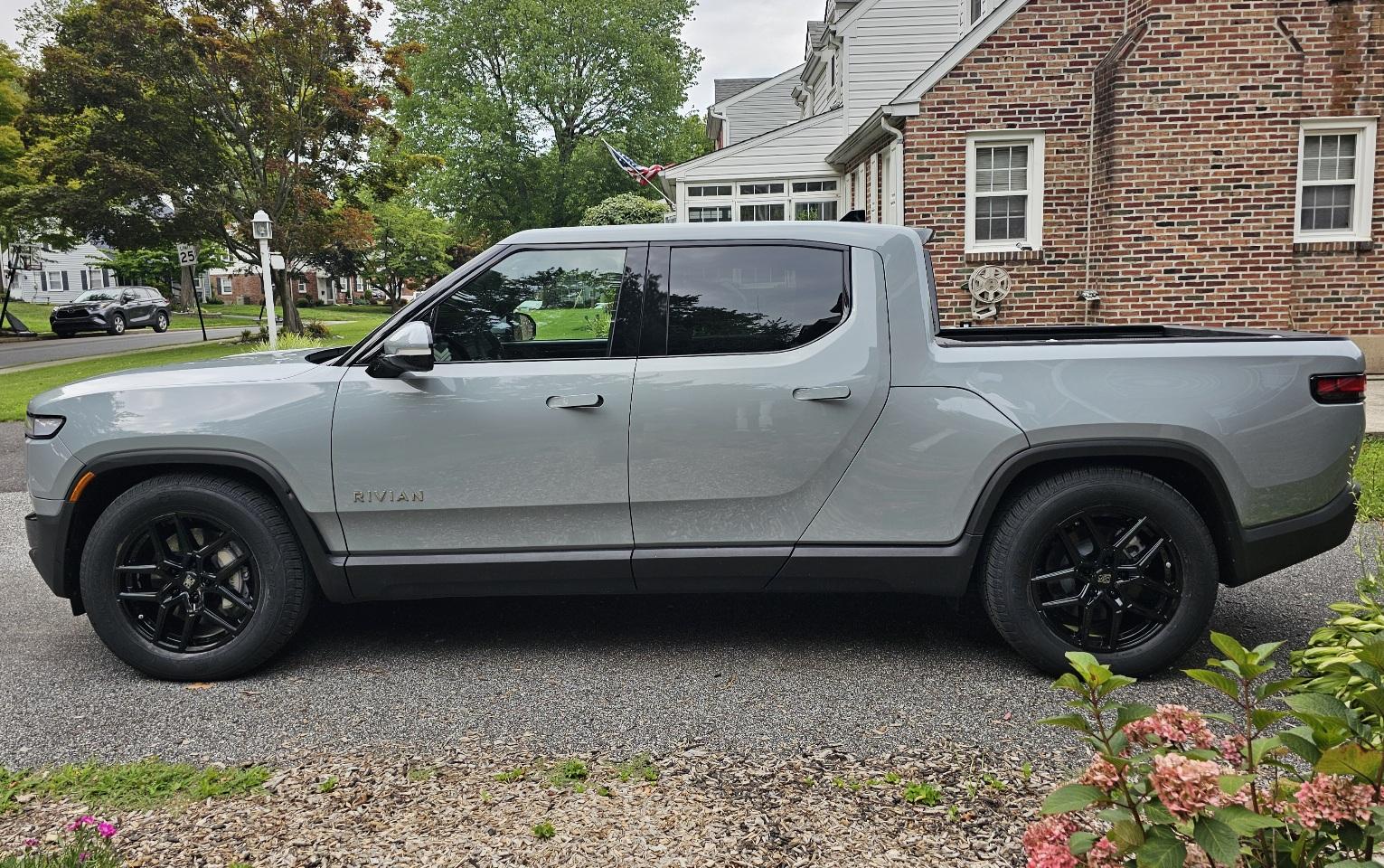 Rivian R1T R1S 20" wheels recommendation?  And how important is the offset? 1727015910011-dt