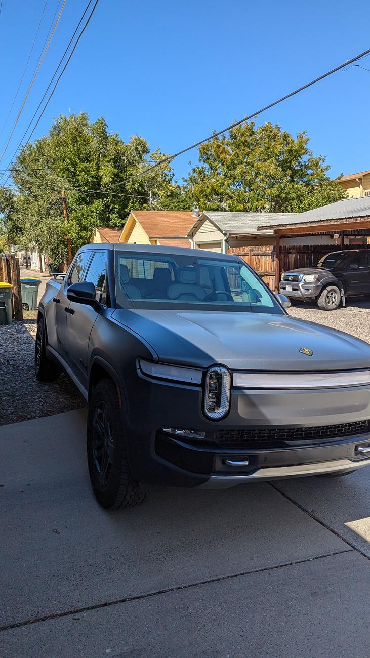 Rivian R1T R1S Light sensor question 1000001155