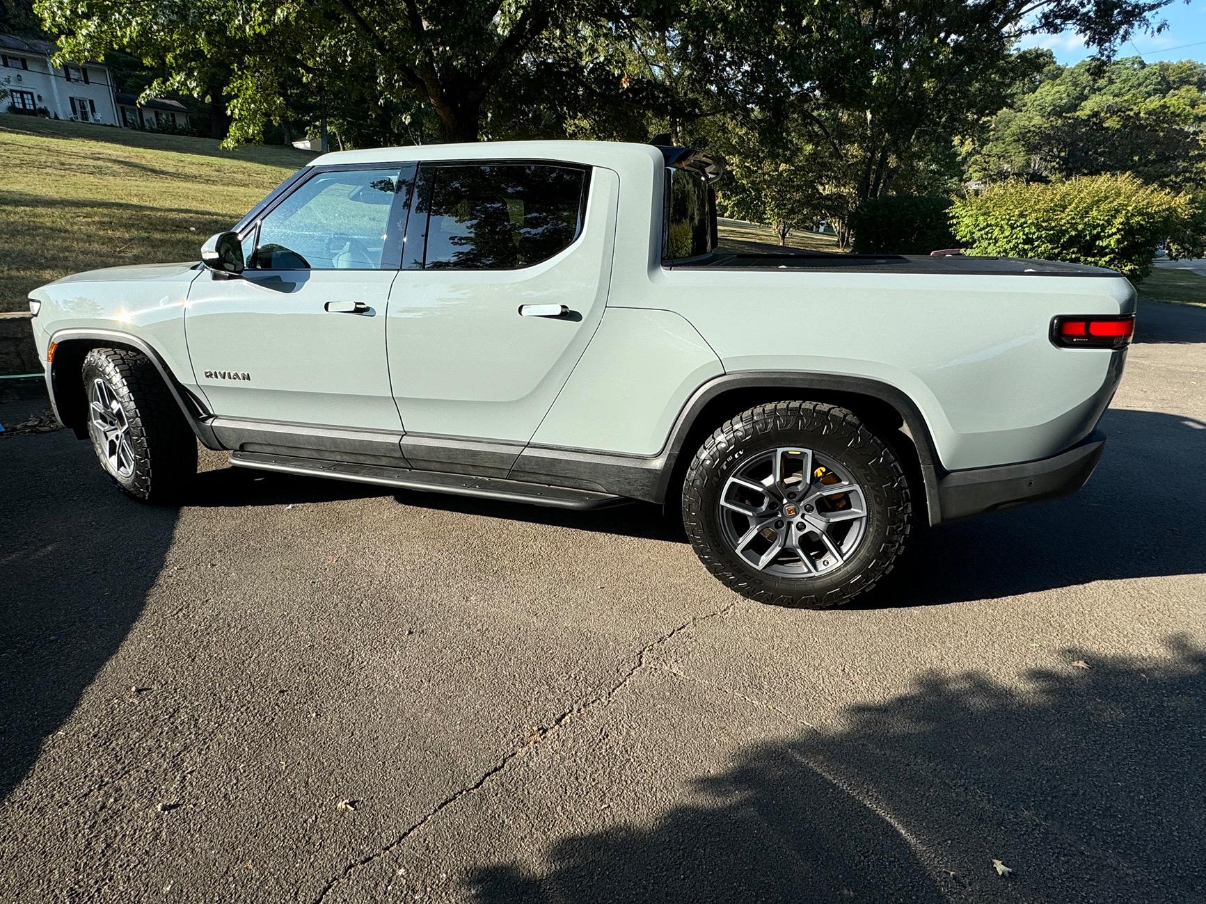 Rivian R1T R1S !¿ Best 20” AT Tire for Range?! ??? IMG_1698