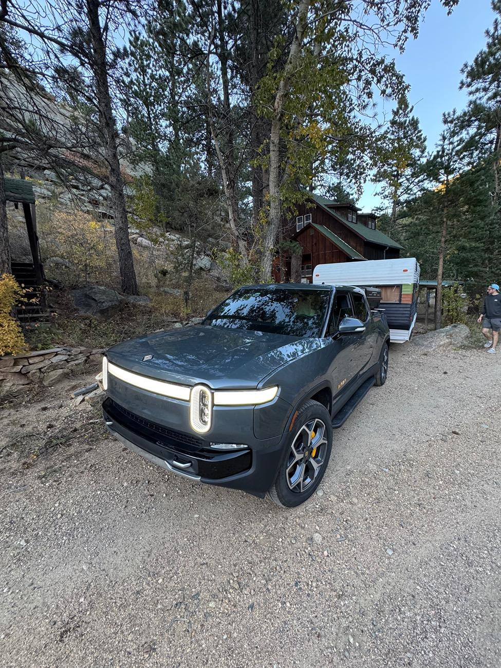 Rivian R1T R1S Fall Camping IMG_2580