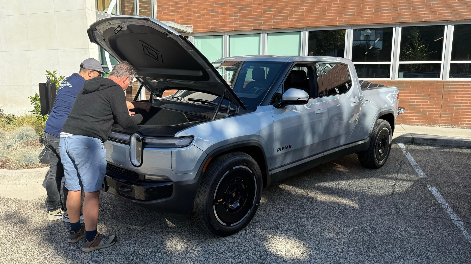 Rivian R1T R1S R1T delivery today! FullSizeRender
