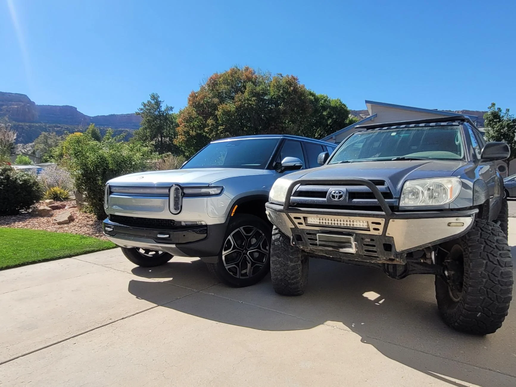Rivian R1T R1S Took delivery of our 2025 Dual Max R1S 20240930_134535