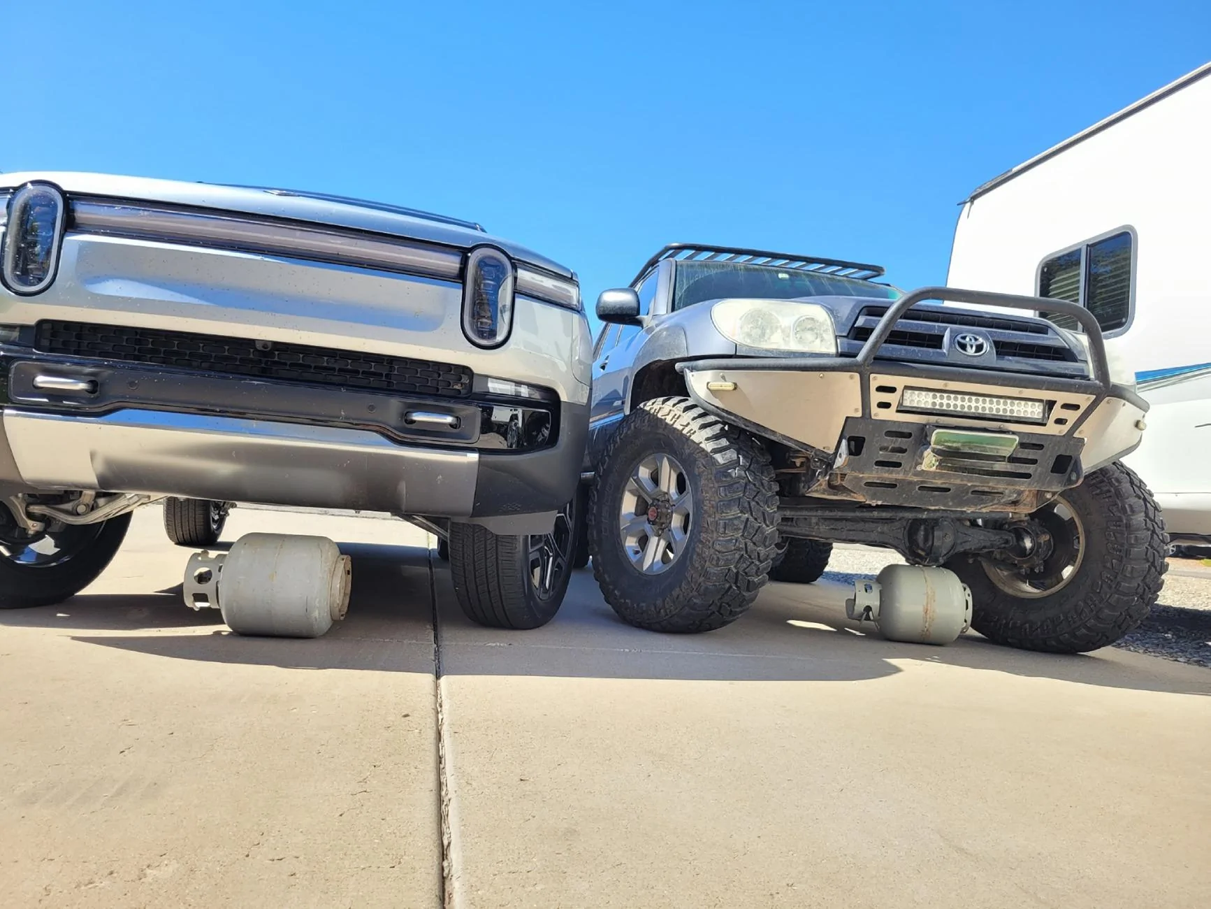 Rivian R1T R1S Took delivery of our 2025 Dual Max R1S 20240930_134259