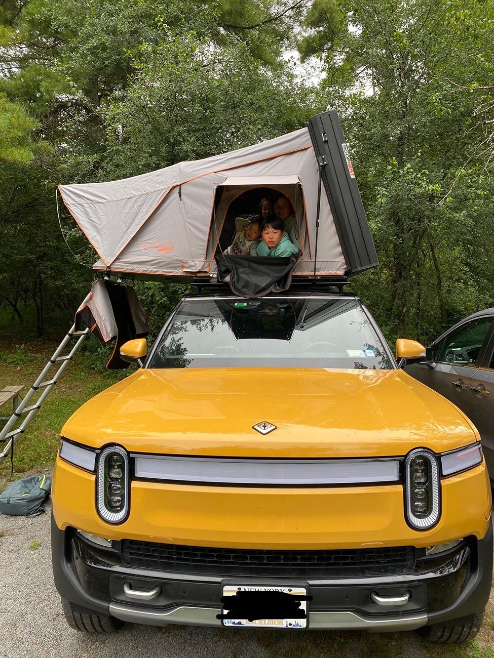 Rivian R1T R1S Post your latest camping pictures. e11b01df-6a6d-46be-8ff0-405e771e3df8