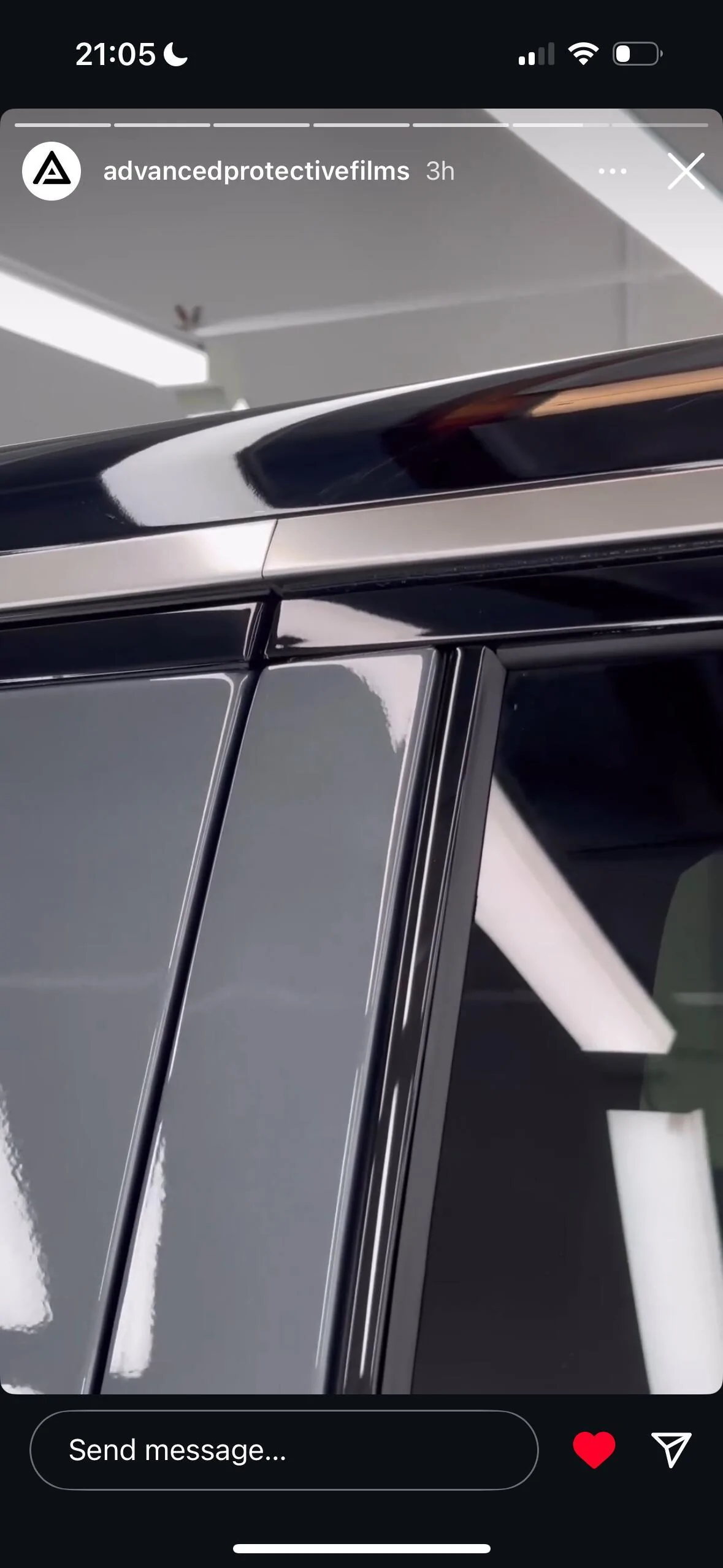 Rivian R1T R1S Chrome trim difference on gen2 IMG_4610