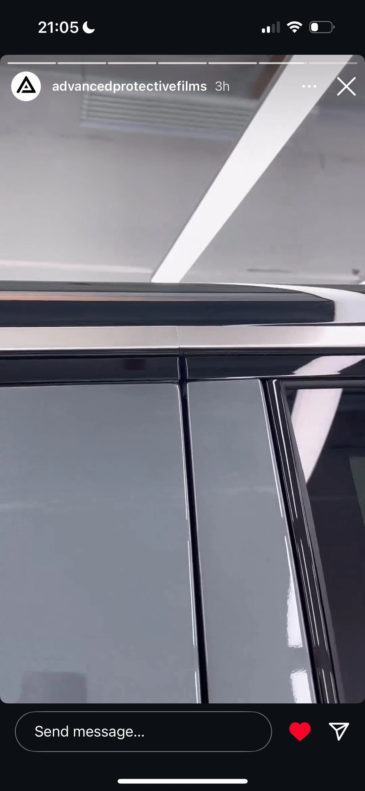 Rivian R1T R1S Chrome trim difference on gen2 IMG_4611