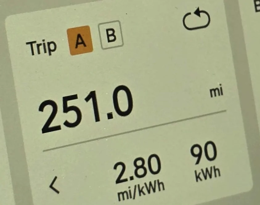 Rivian R1T R1S My first actual (mini) road trip - Call me impressed 1727758371372-z3