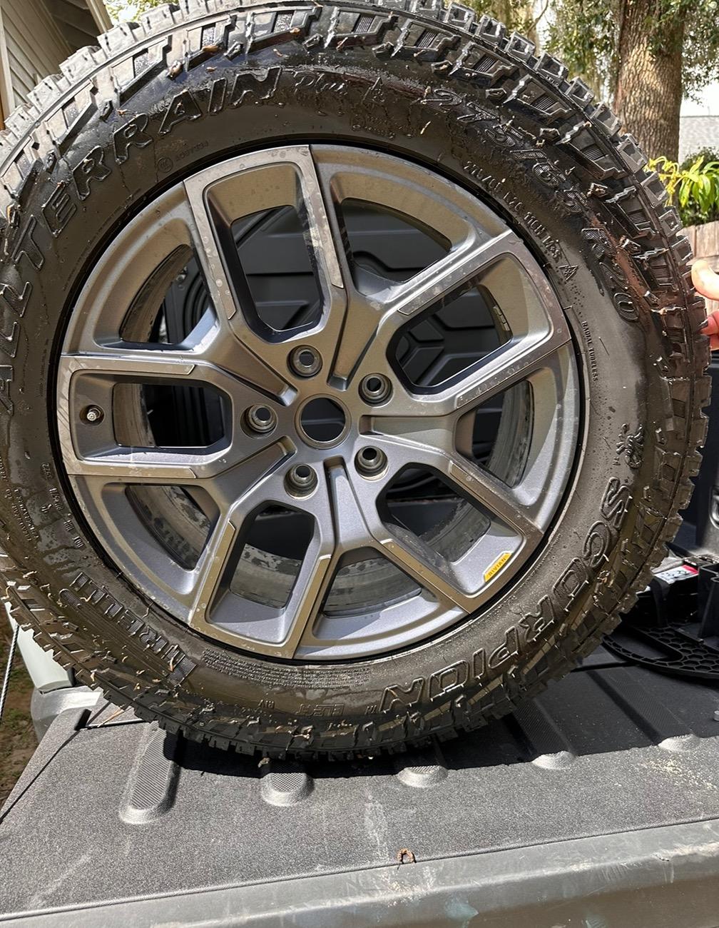 Rivian R1T R1S !Dry out your R1T spare tire bay! Or expect RUST & Petri dish effects! IMG_7639