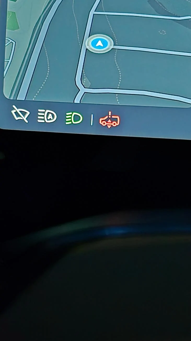 Rivian R1T R1S I'm still at Rivian service center, picked up my R1S and this happened as I drove off 20241001_204631