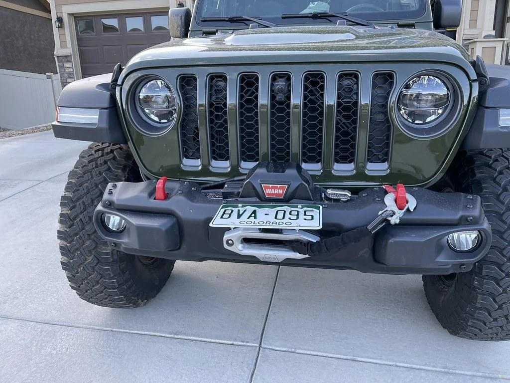 Rivian R1T R1S Where does the front license plate get mounted? 51108885594_172e3eaf20_