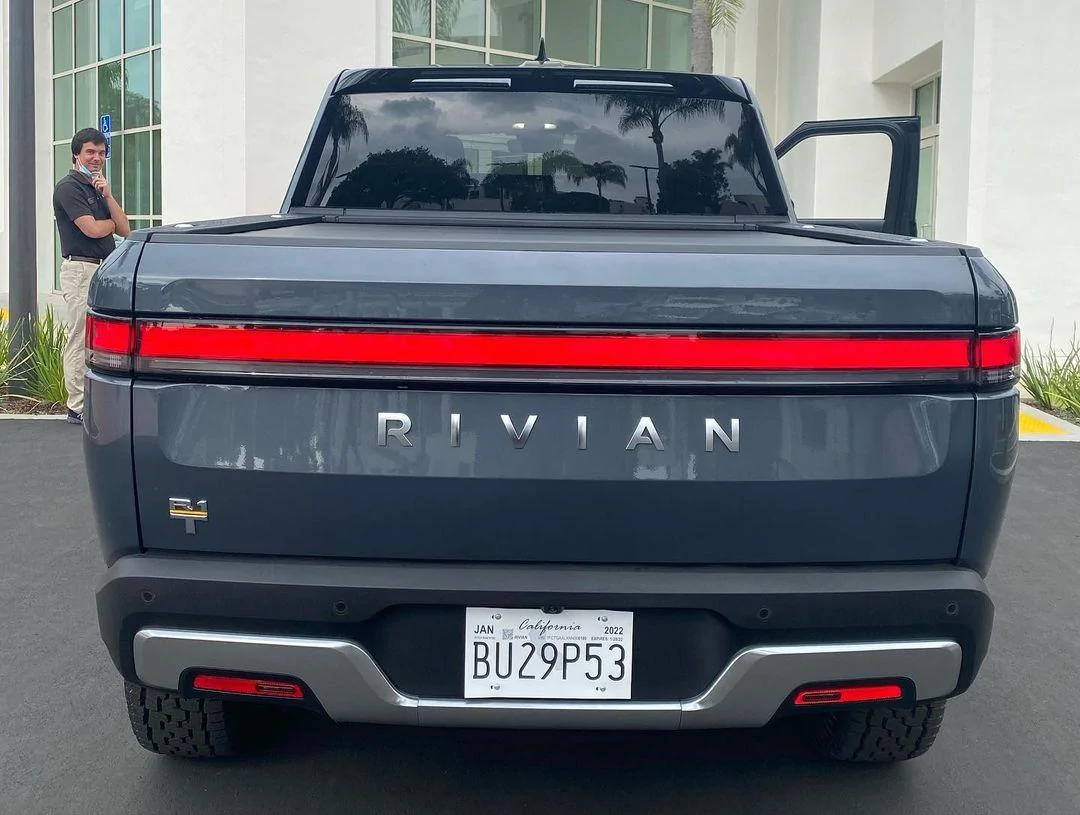 Rivian R1T R1S El CAP GRANITE Rivian Photos 250762351_120903780351642_1731823847290982821_n
