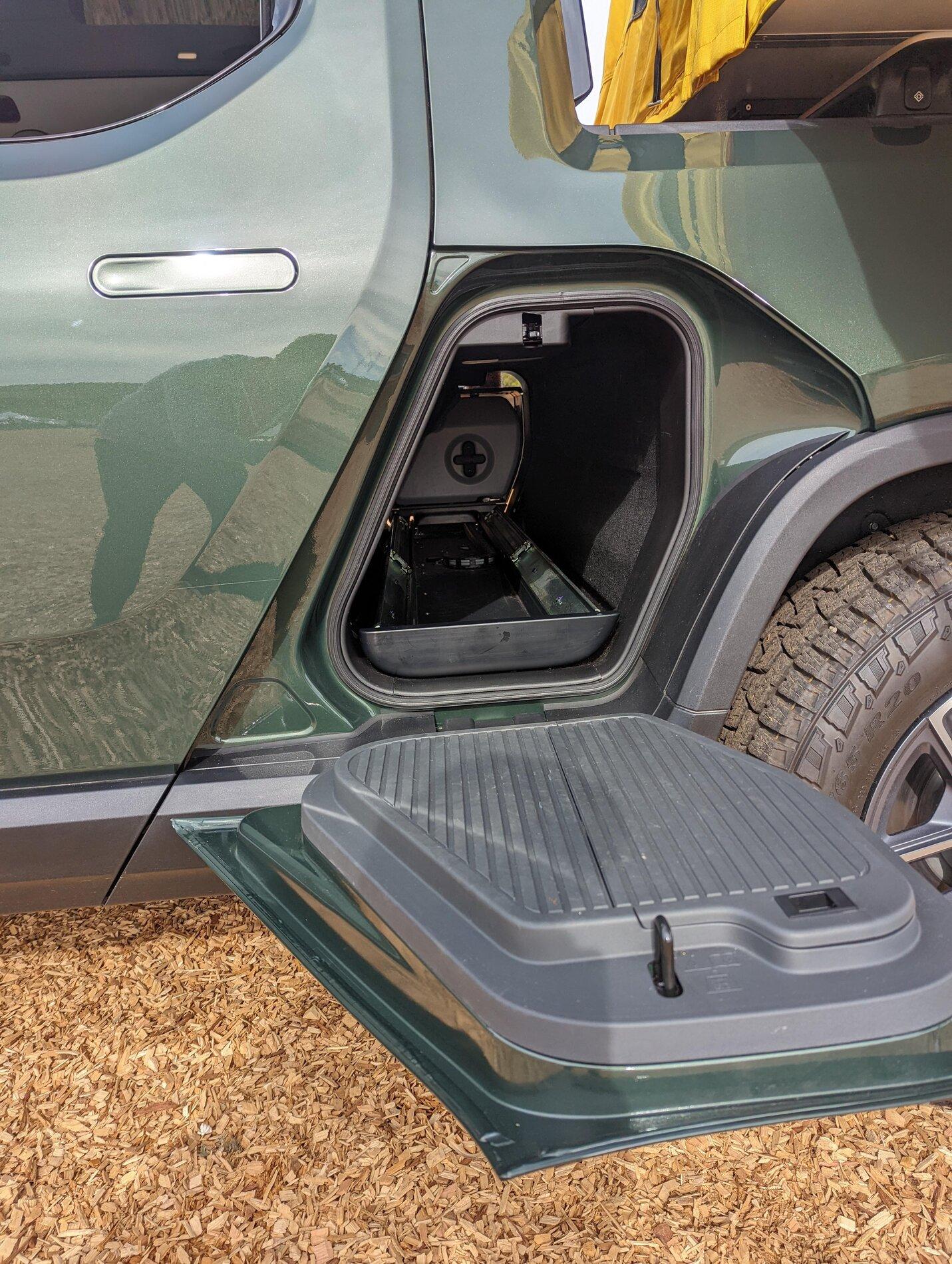 Rivian R1T R1S Official Thread for Sonoma Event Posts tnn8jd08axx71
