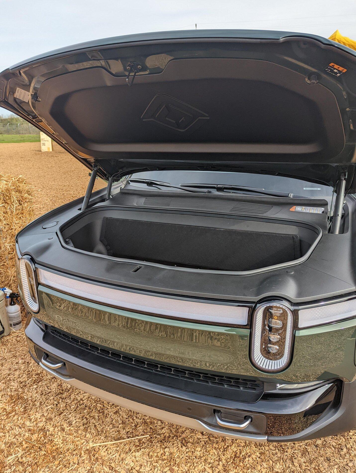 Rivian R1T R1S Official Thread for Sonoma Event Posts 85fkrzb8axx71