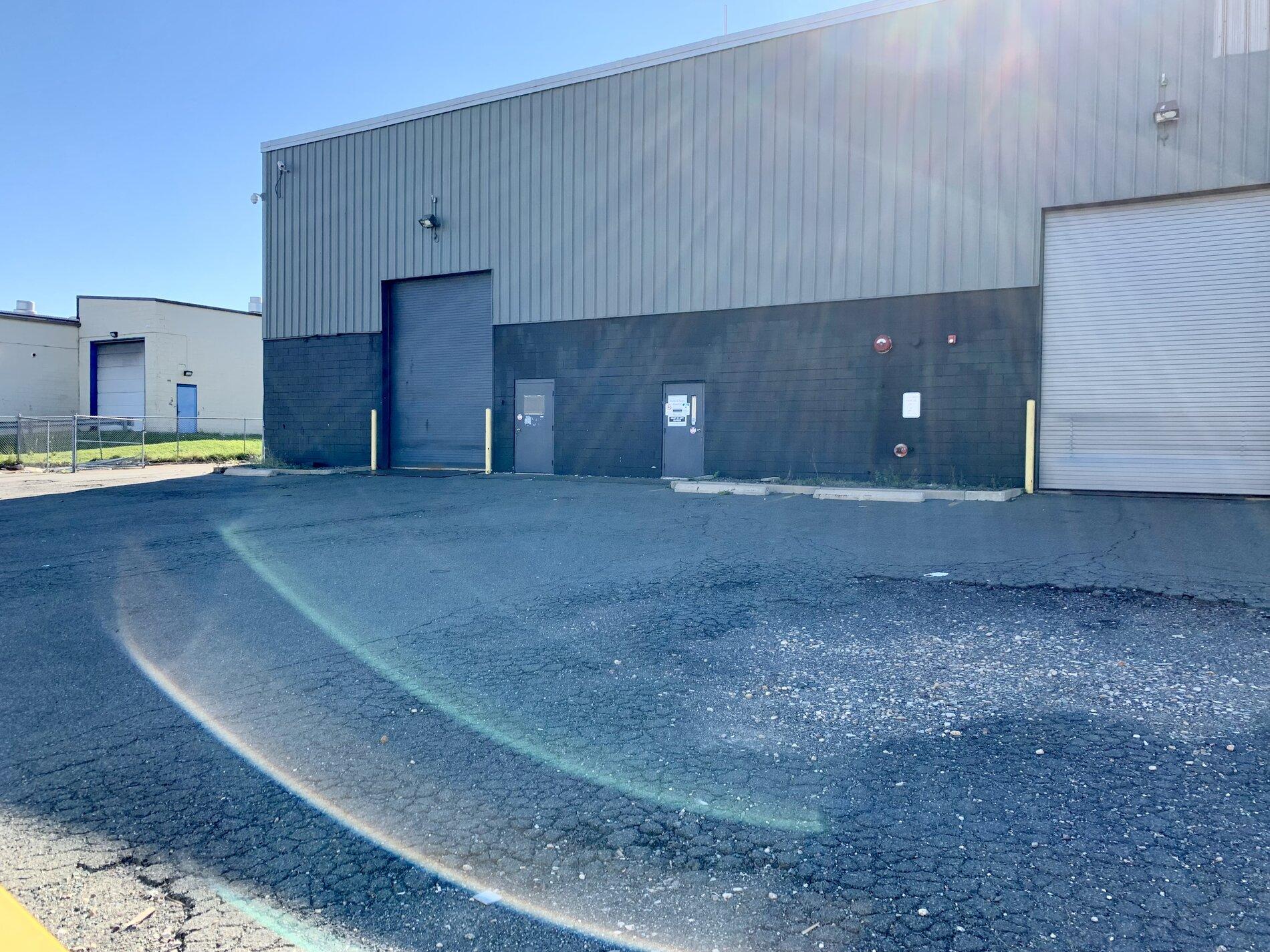 Rivian R1T R1S Rivian Service Centers / Retail Locations List / Other Facilities (Pics & Updates) C87BD35B-CAF0-4A6C-8AD8-532133328146