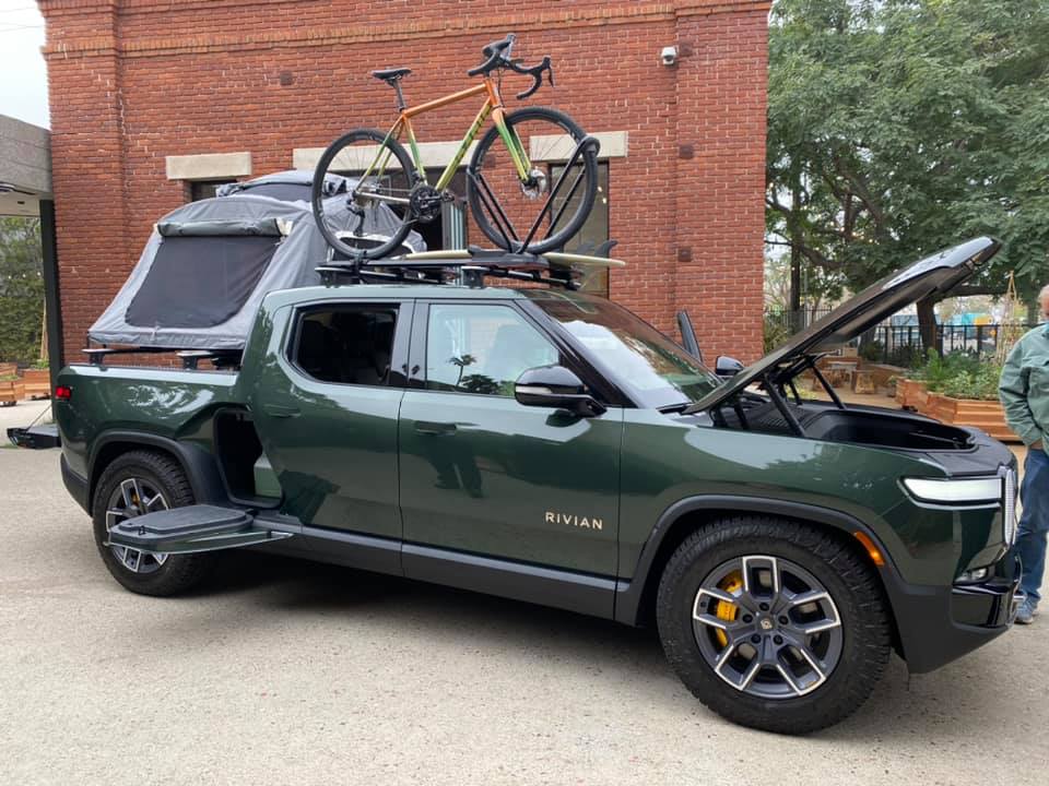 Rivian R1T R1S FOREST GREEN R1T Photos 252279438_10165693395270613_2728084037133149529_n