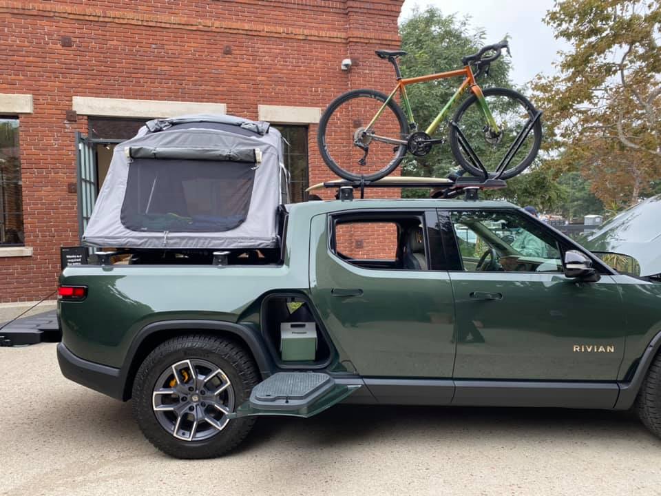 Rivian R1T R1S FOREST GREEN R1T Photos 252295703_10165693394930613_7440700064080396401_n