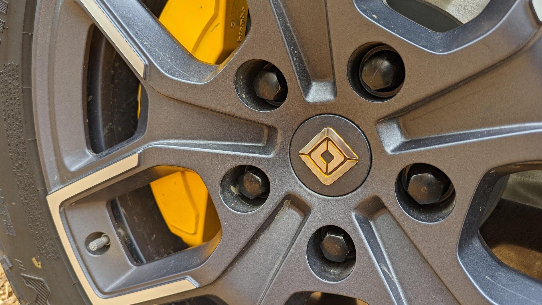 Rivian R1T R1S My observations from Sonoma Rivian test drive event 6p5eb78tz0y71