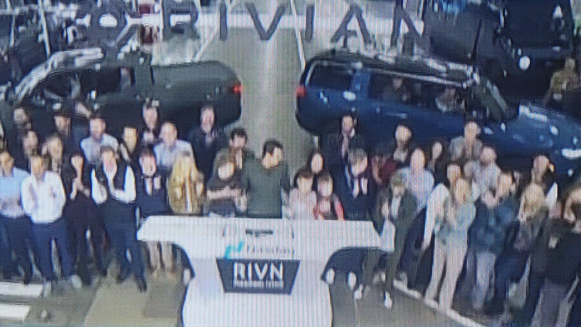 Rivian R1T R1S Official: Rivian IPO priced at $78 per share (@ $77 billion valuation)! 20211110_063045