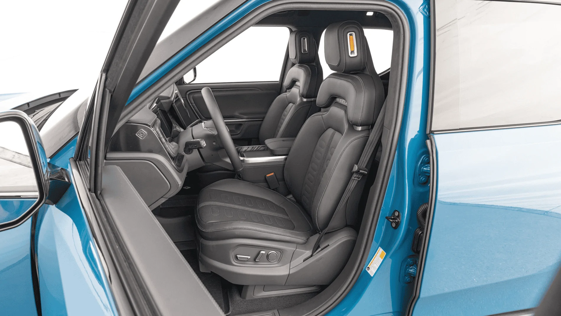 Rivian R1T R1S BLACK MOUNTAIN Rivian Interior Photos BLACK MOUNTAIN Rivian Interior Photos 4