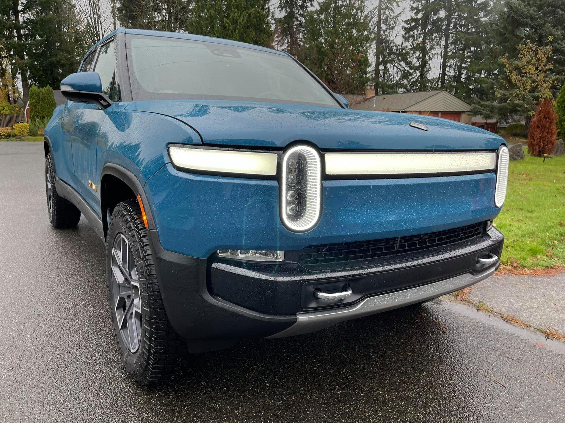 Rivian R1T R1S RIVIAN BLUE Rivian Photos 254669694_10112132026303938_6252230938606563940_n