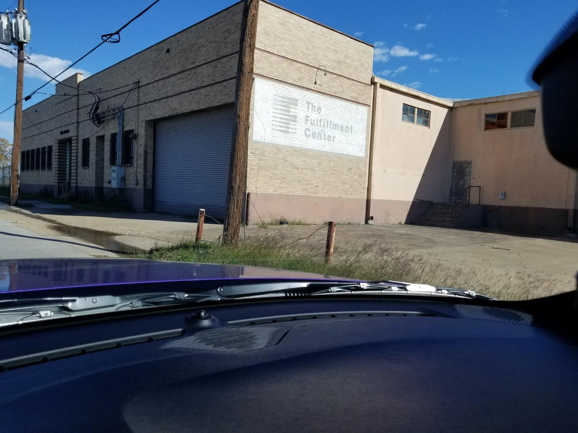 Rivian R1T R1S Rivian Service Centers / Retail Locations List / Other Facilities (Pics & Updates) 20211111_132035