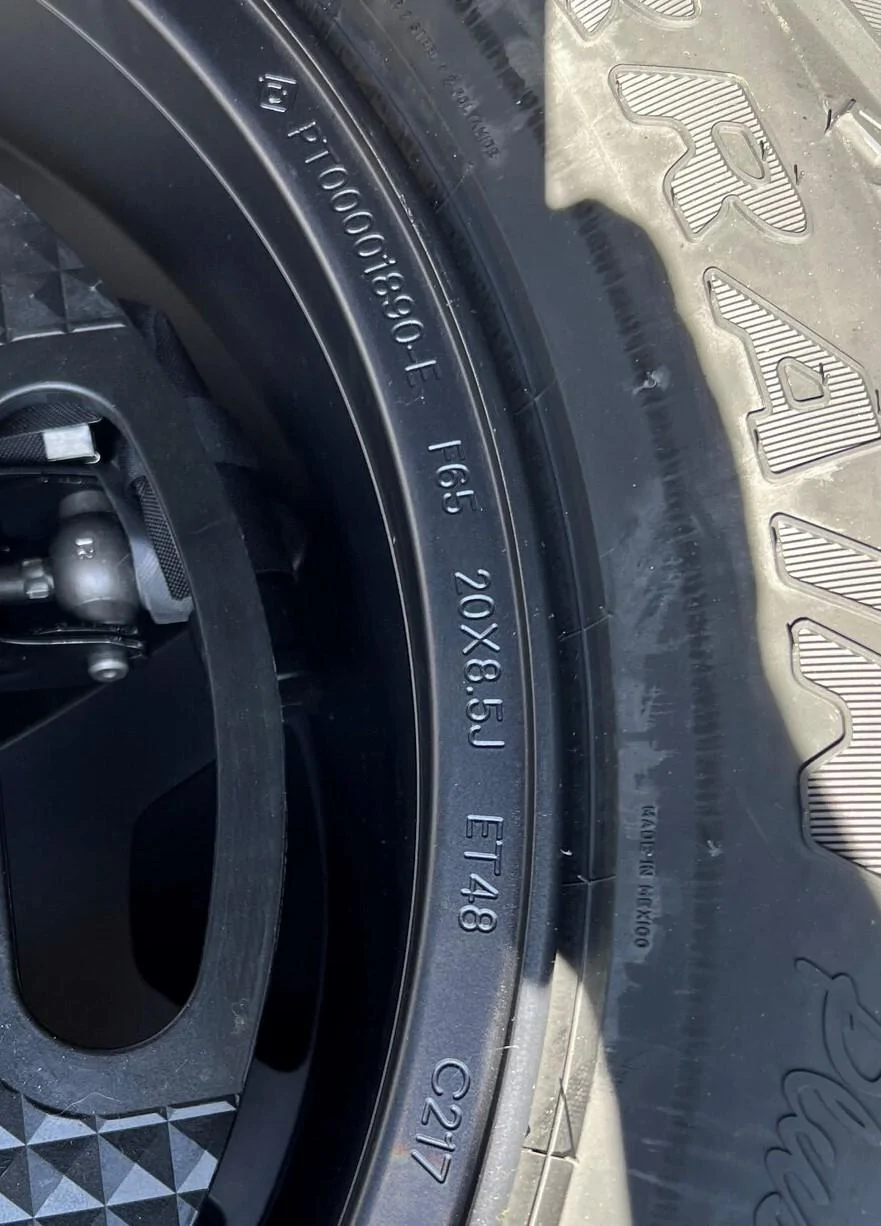 Rivian R1T R1S Non-OEM alternative wheels/tire options fil