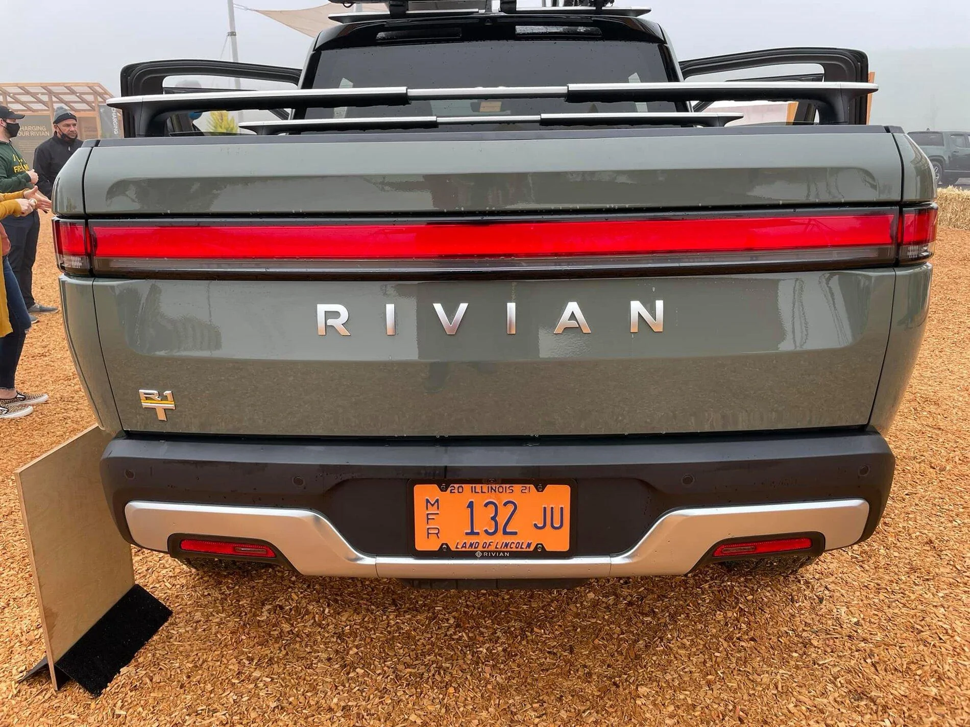 Rivian R1T R1S LAUNCH GREEN R1T Photos 256371695_10220322446799686_4727955731669150136_n
