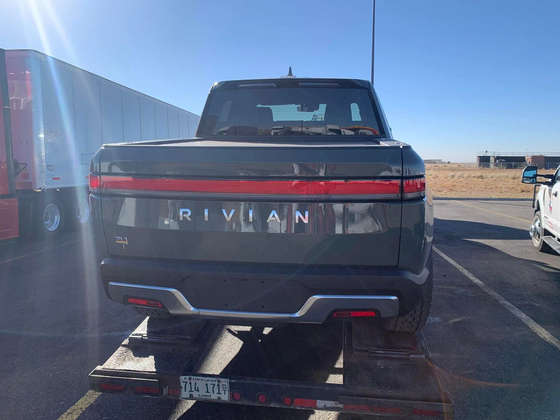 Rivian R1T R1S LAUNCH GREEN R1T Photos Launch Green Rivian R1T sunlight shade shadows 2