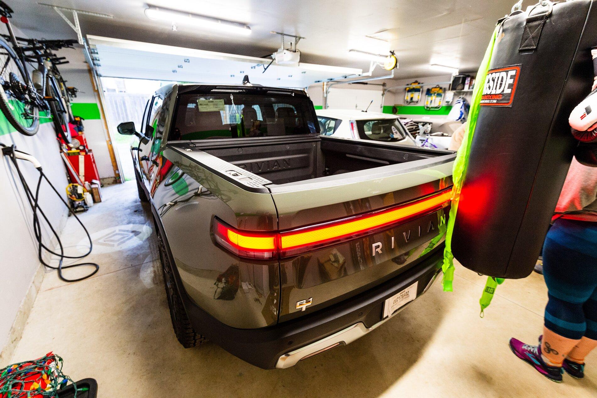 Rivian R1T R1S Real Rivian Photos & Videos R1T_Test_Drive-002