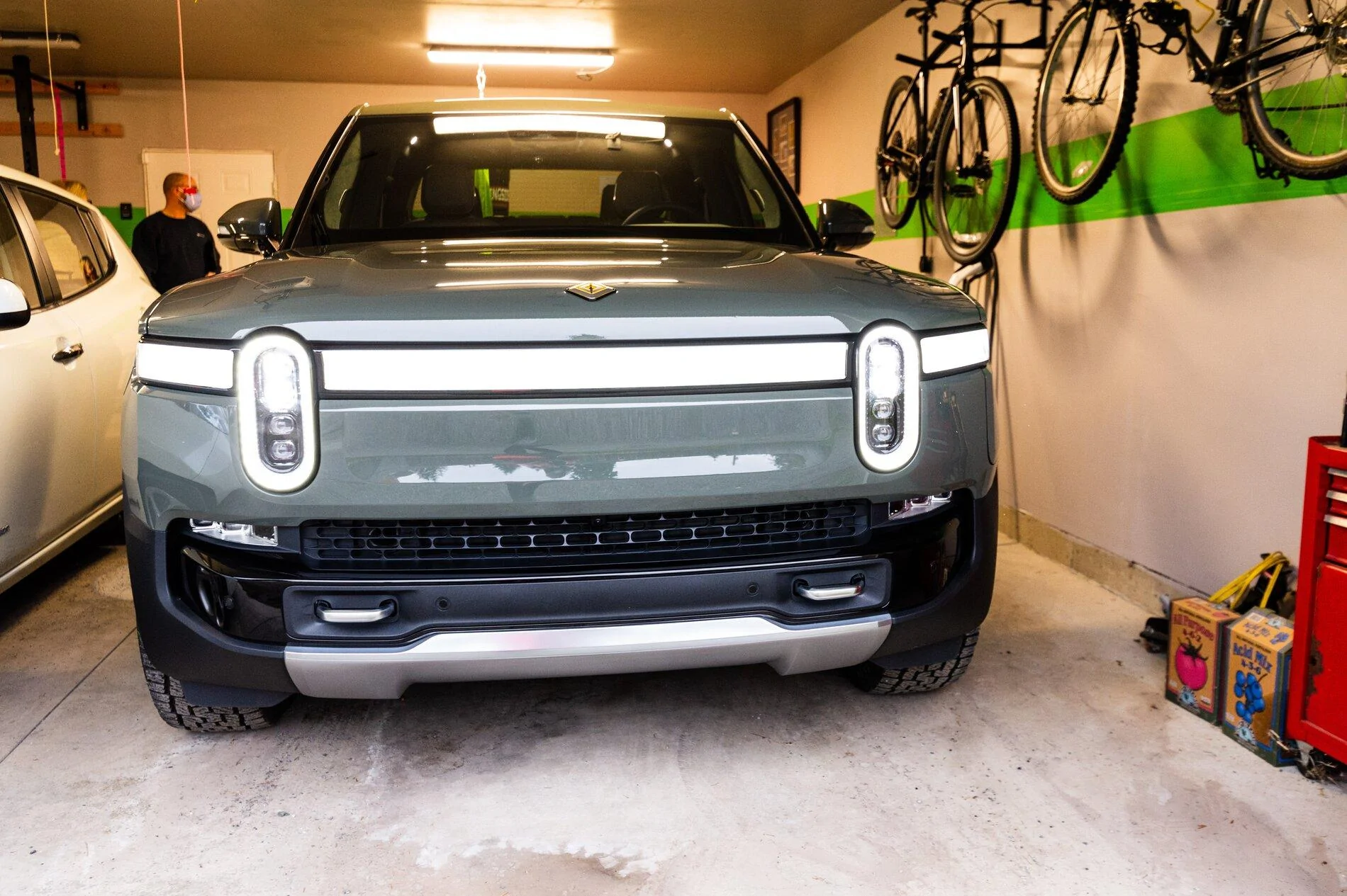Rivian R1T R1S Real Rivian Photos & Videos R1T_Test_Drive-006