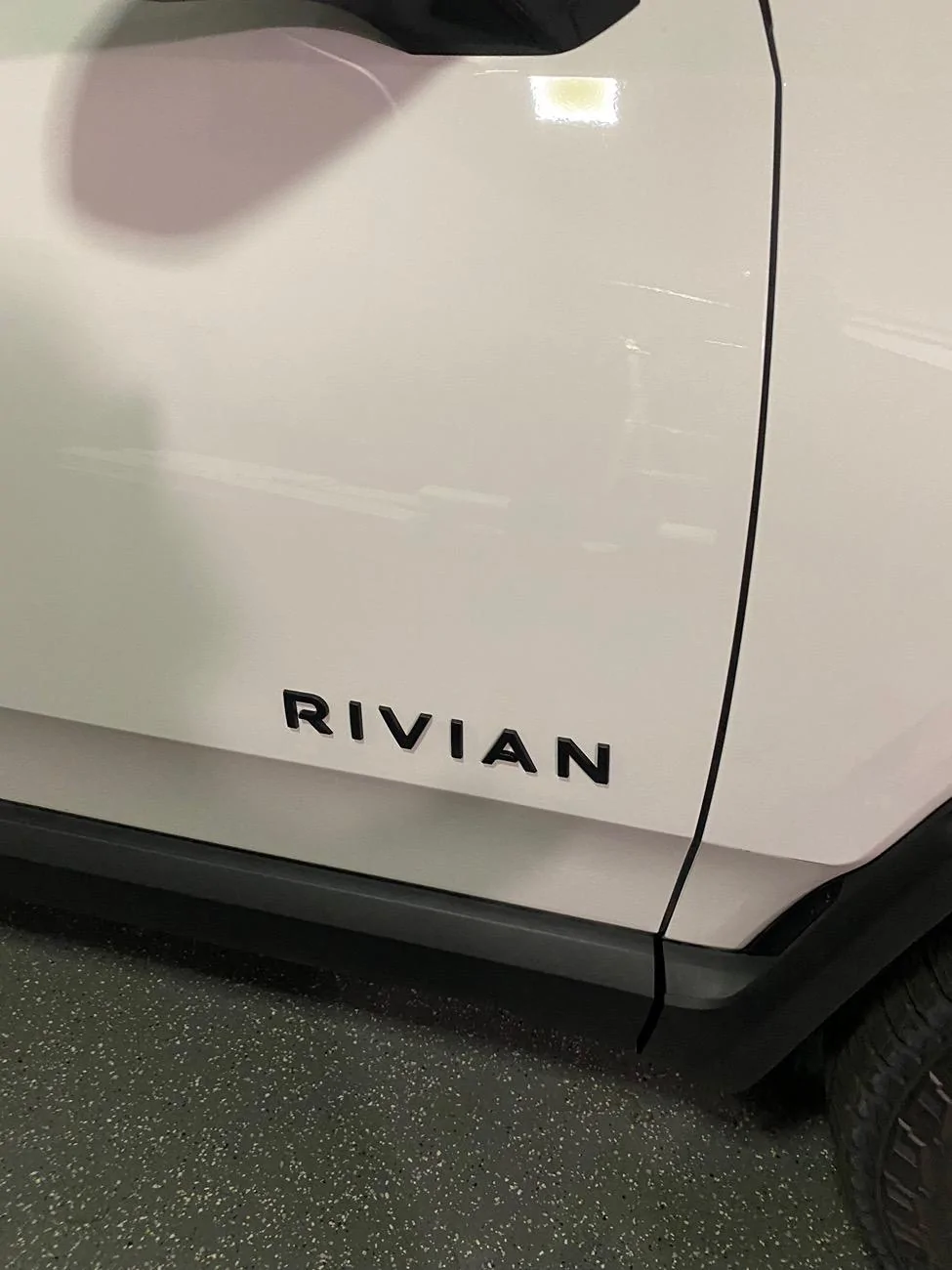 Rivian R1T R1S DIY darkout package IMG_8660