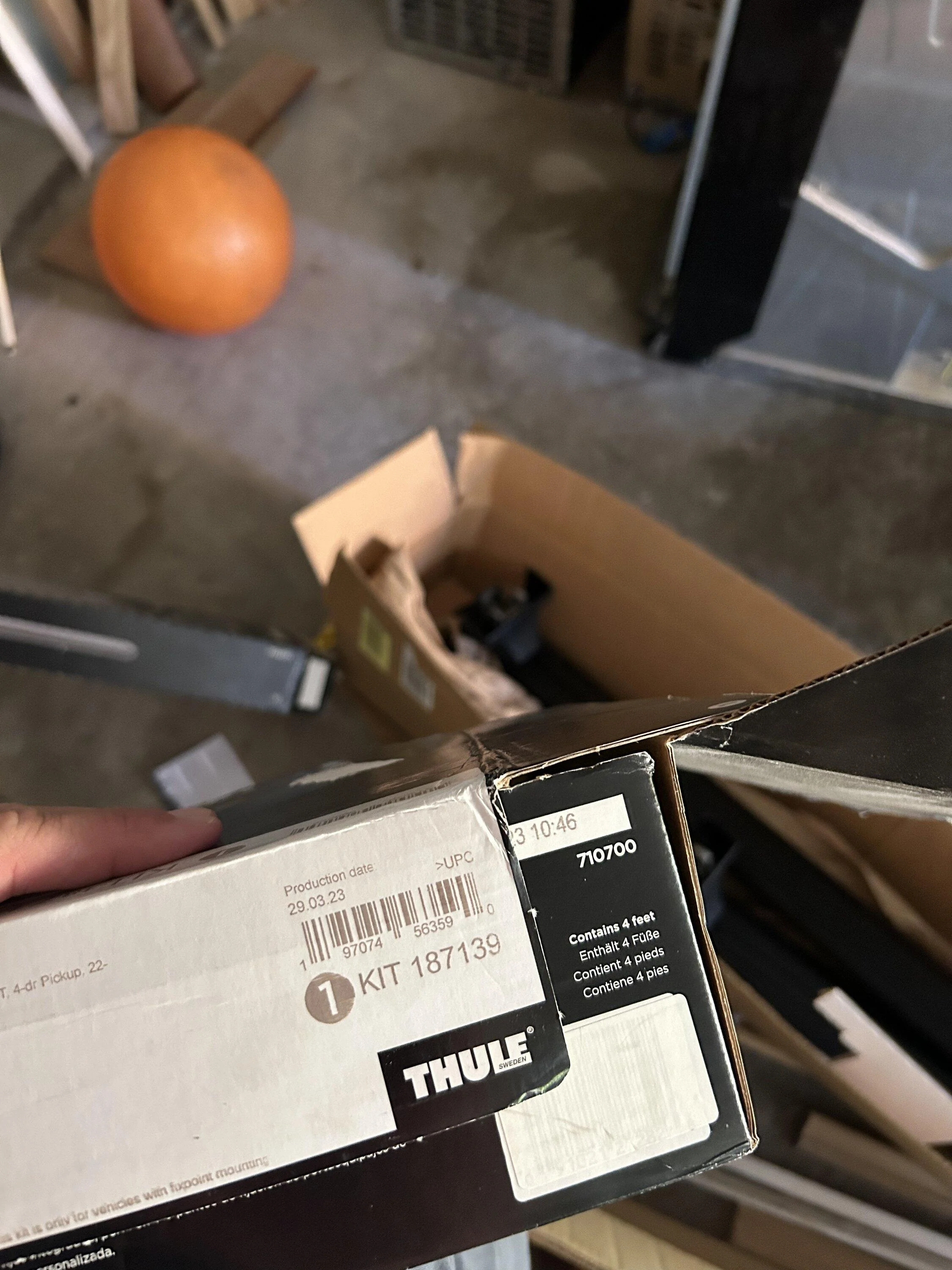 Rivian R1T R1S Thule Crossbars: Wingbar 135 and Footing 8F0E26F3-B9EC-44F9-B95B-FCA54F45CFB7