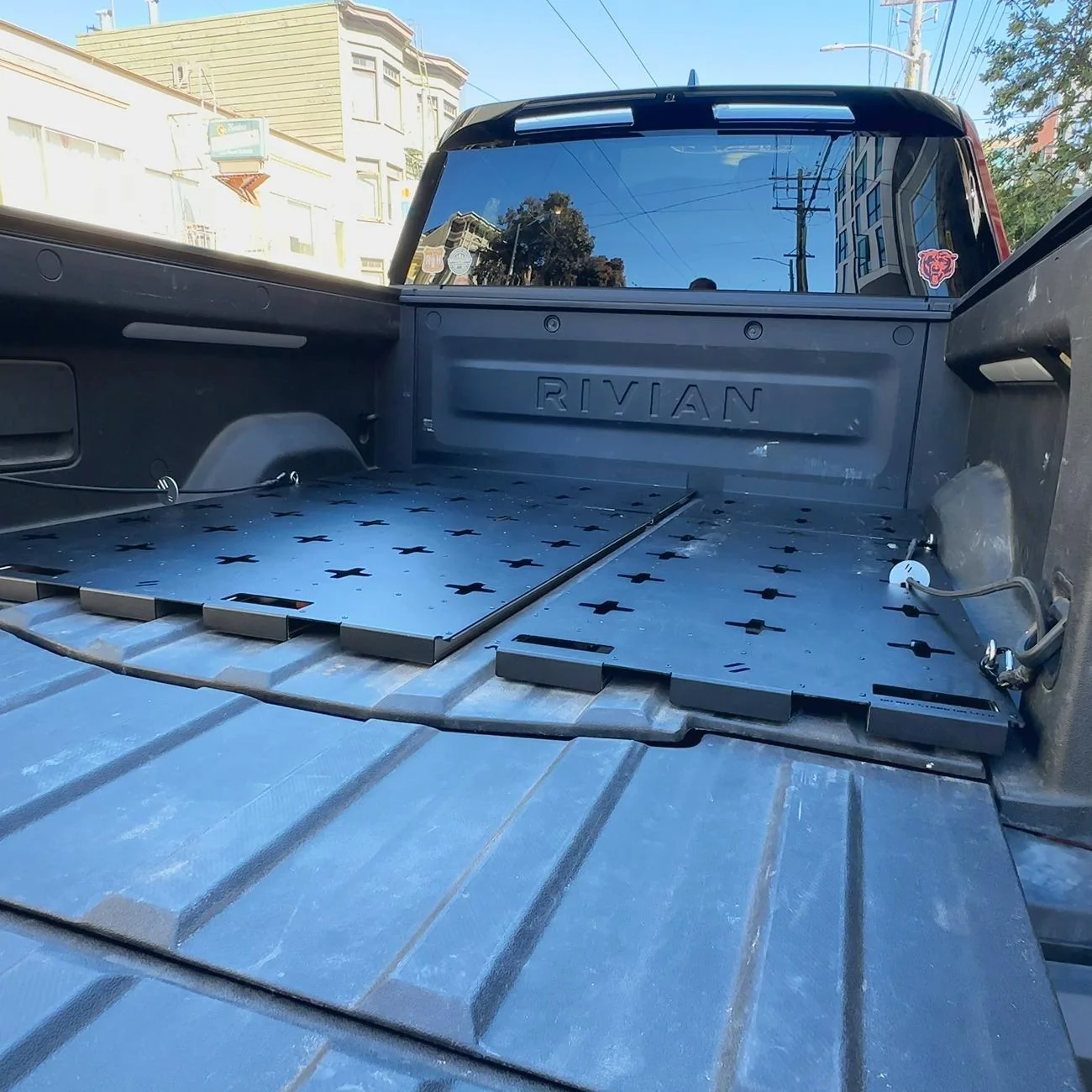 Rivian R1T R1S Thunderbolt Bed Glider now available to order Flat_Vi
