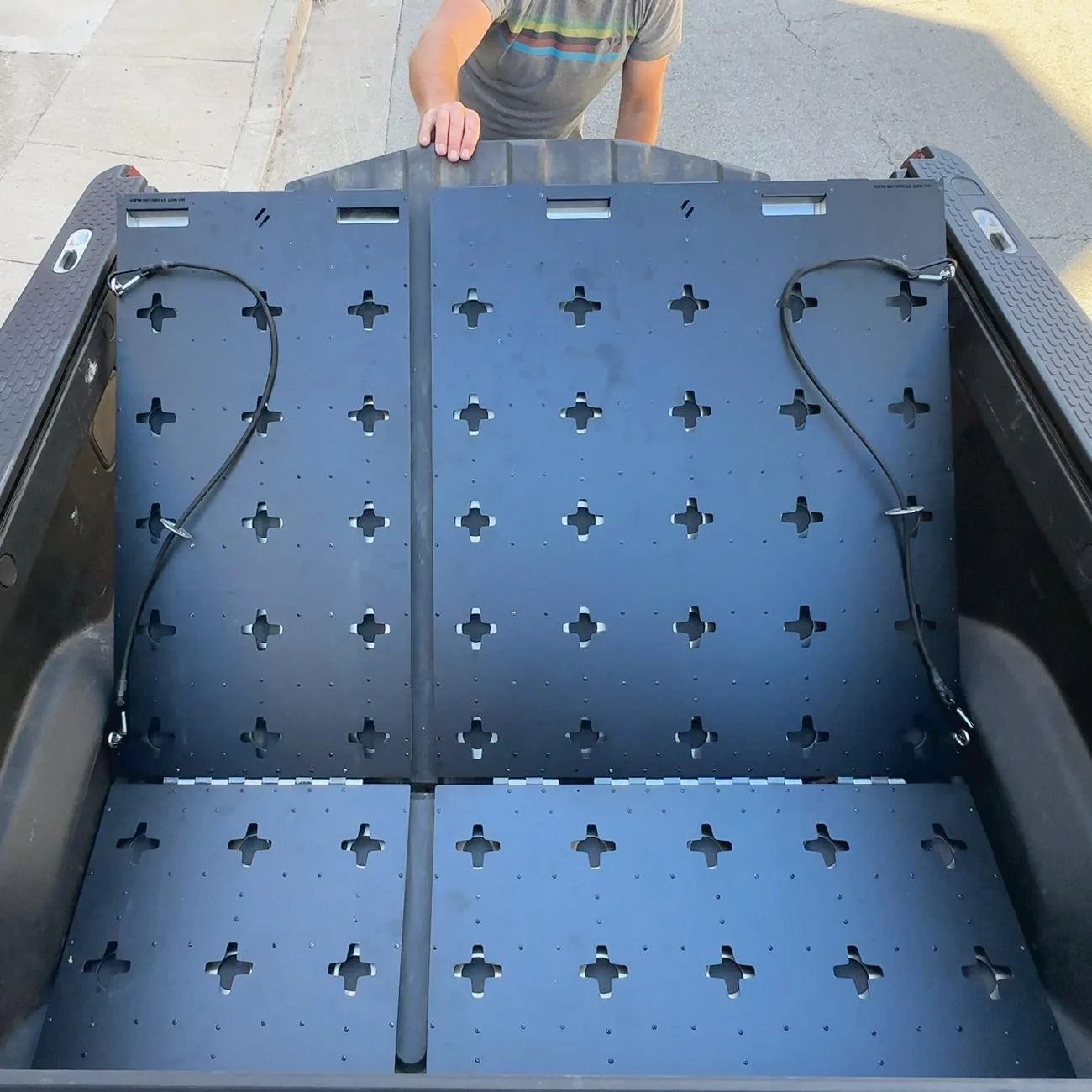 Rivian R1T R1S Thunderbolt Bed Glider now available to order Top_View_Open