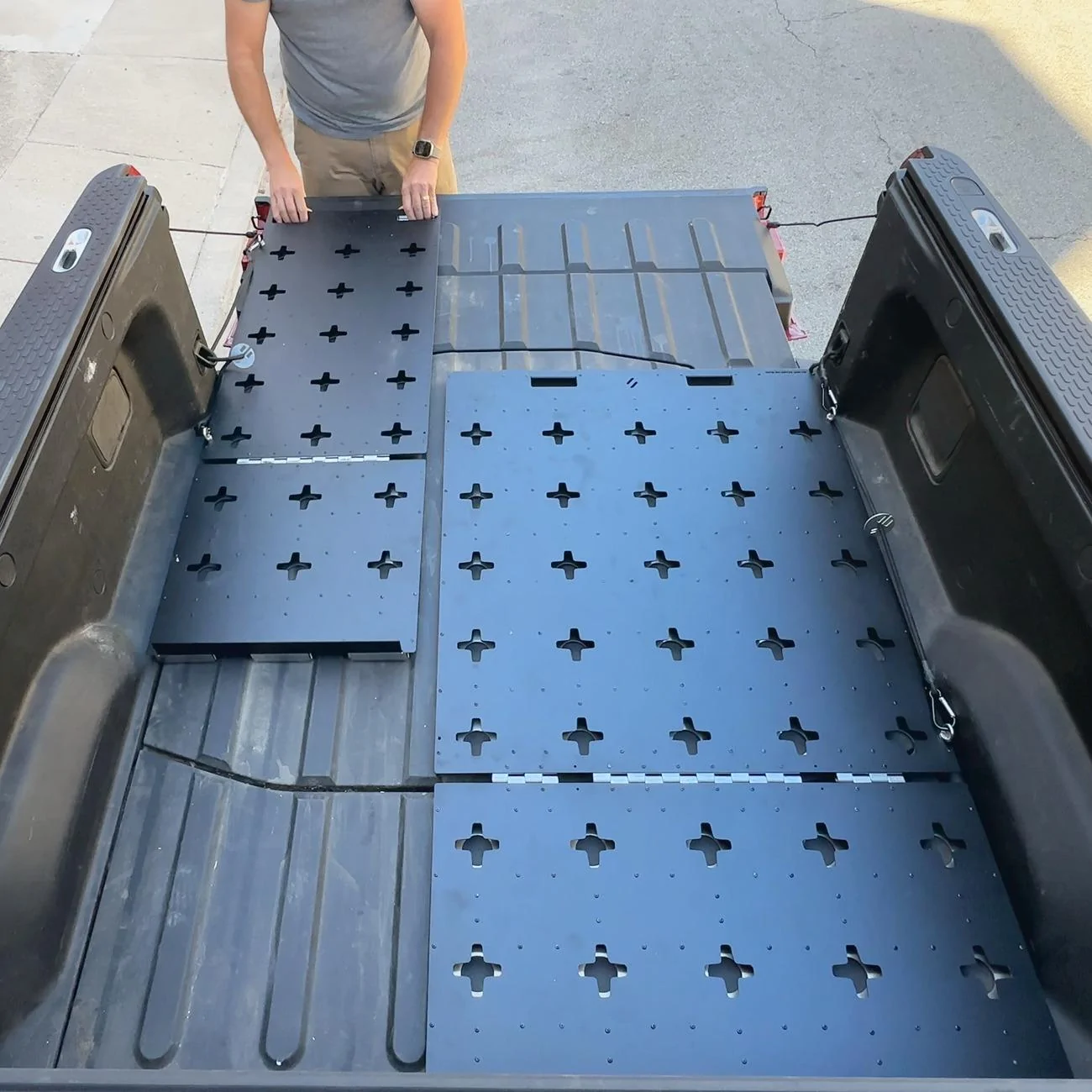 Rivian R1T R1S Thunderbolt Bed Glider now available to order Top_View_R_Out