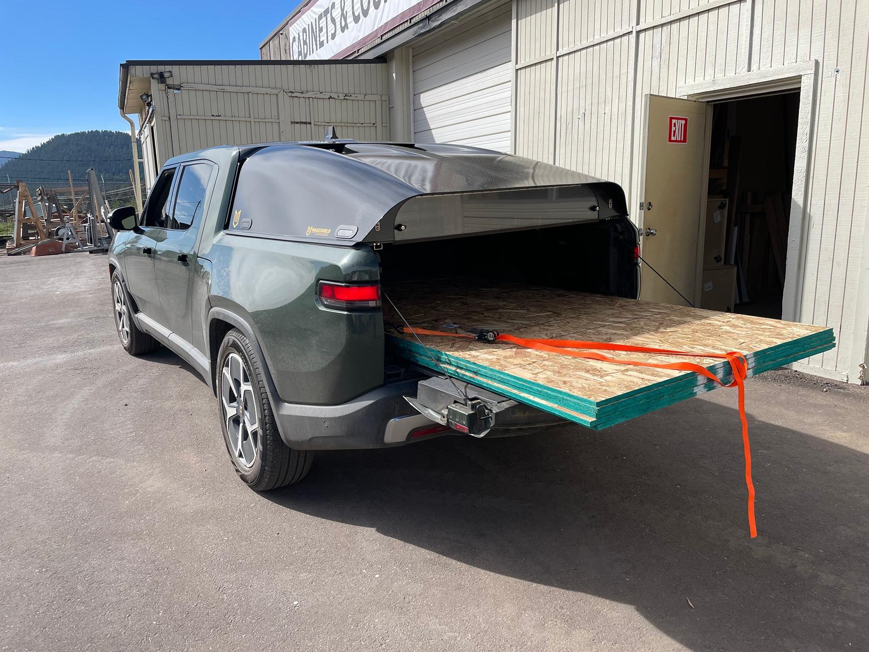 Rivian R1T R1S What do you use your R1T bed for?  (Picture Edition) Wakeshield OSB sho