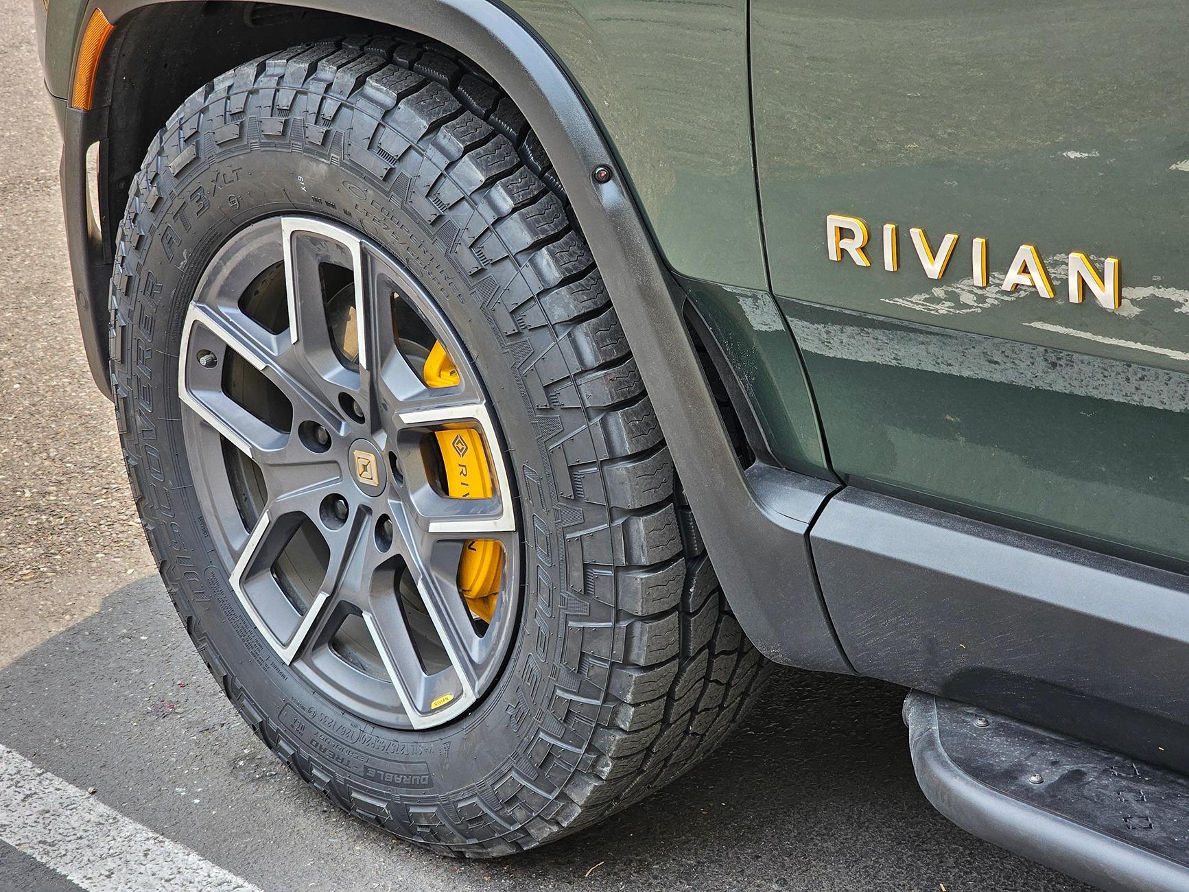 Rivian R1T R1S Cooper Discoverer AT3 XLT Review (on Rivian R1T) Cooper1